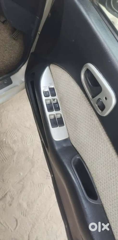 Maruti Suzuki Esteem 2008 Petrol Well Maintained