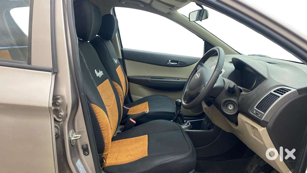 Hyundai I20 Magna, 2013, Petrol