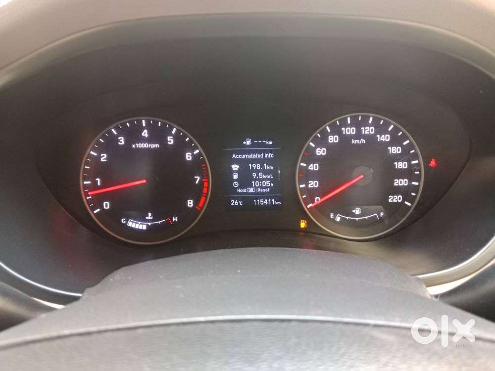 Hyundai I20 Asta (o) 1.2 Mt Dual Tone, 2018, Petrol