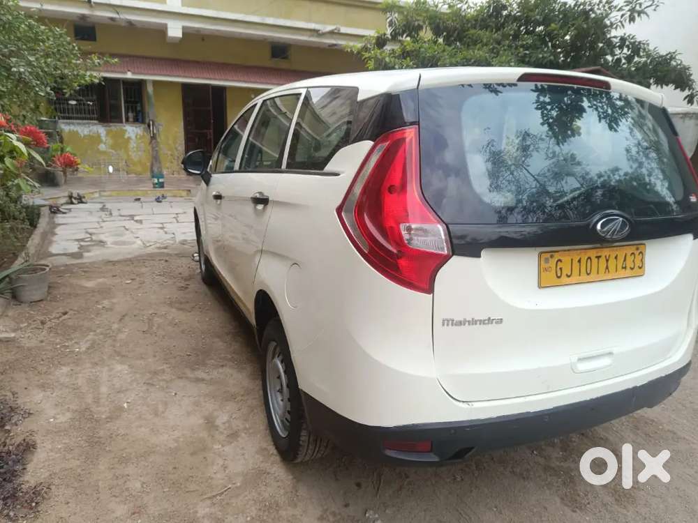 Mahindra Marazzo 2019 Diesel 150000 Km Driven