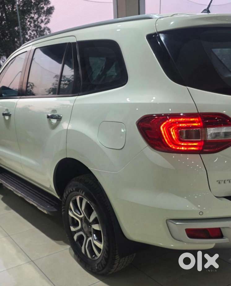 Ford Endeavour 2.2 Titanium 4x2 At, 2020, Diesel