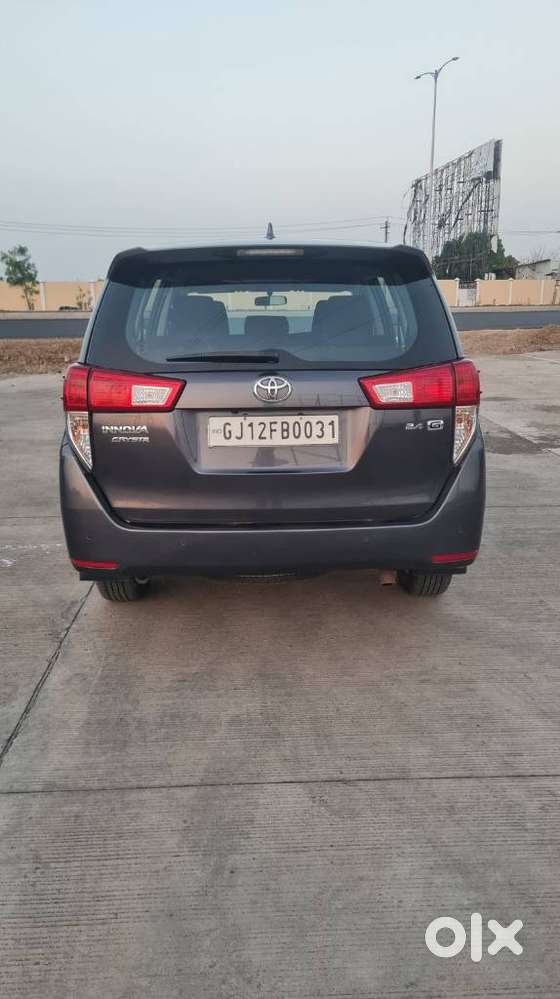 Toyota Innova Crysta [2020-ongoing] 2.4 Gx At 8 Str, 2021, Diesel