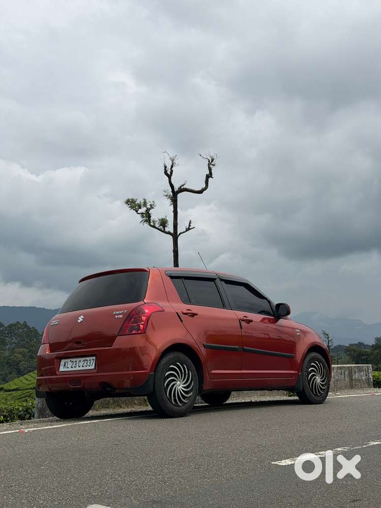 Maruti Suzuki Swift 2010