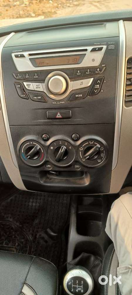 Maruti Suzuki Wagon R 1.2 Vxi, 2015, Petrol