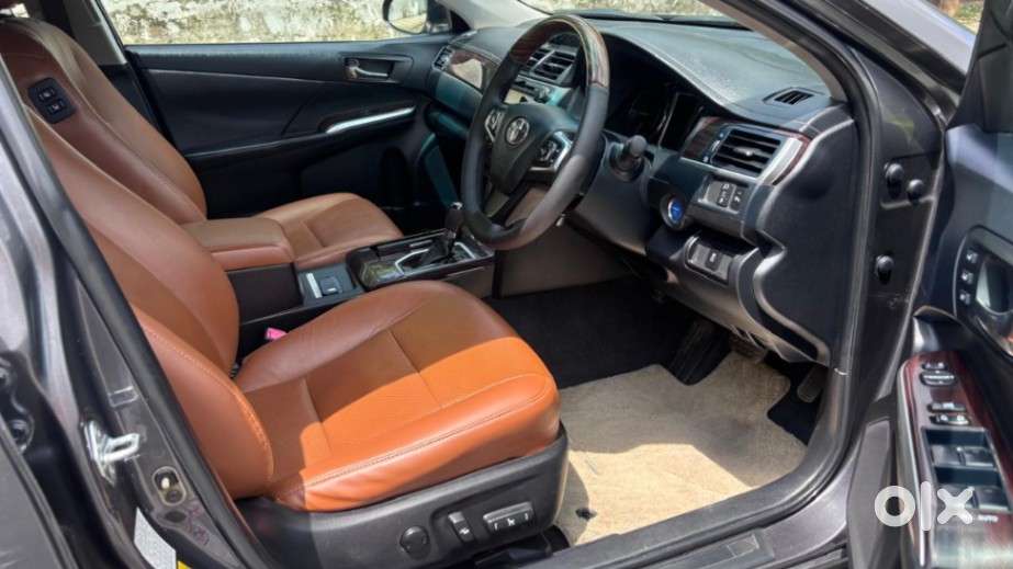 Toyota Camry 2.5 G, 2017, Petrol