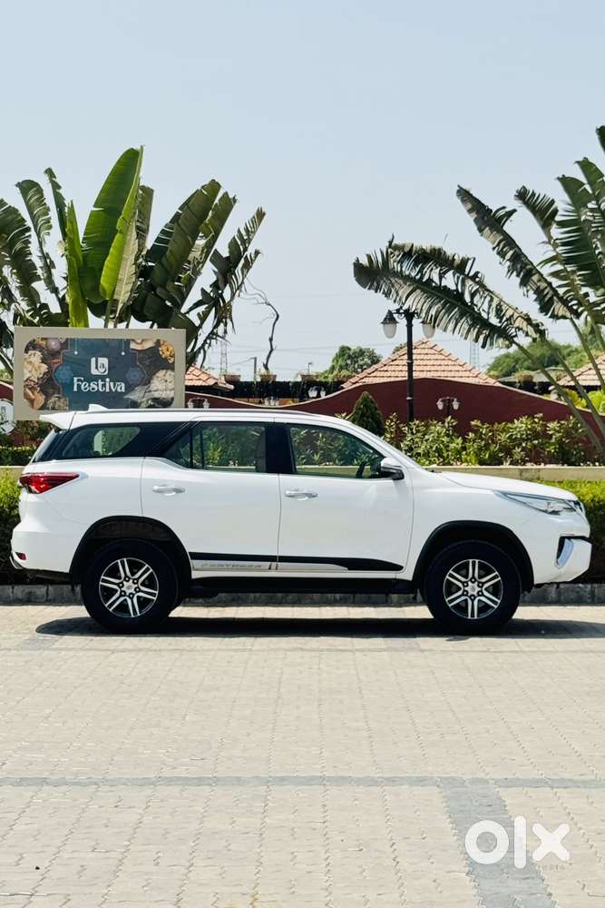 Toyota Fortuner 4x2 At 2.8 Diesel, 2019, Diesel