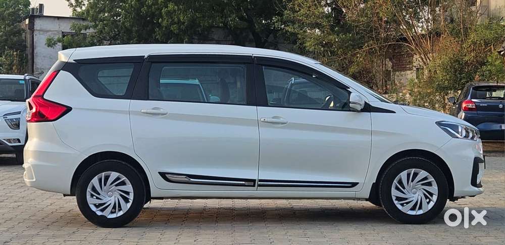 Maruti Suzuki Ertiga Vxi (o) Cng, 2024, Cng & Hybrids