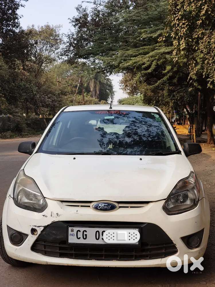 Urgent Selling !!! Ford Figo 2011 Petrol Good Condition