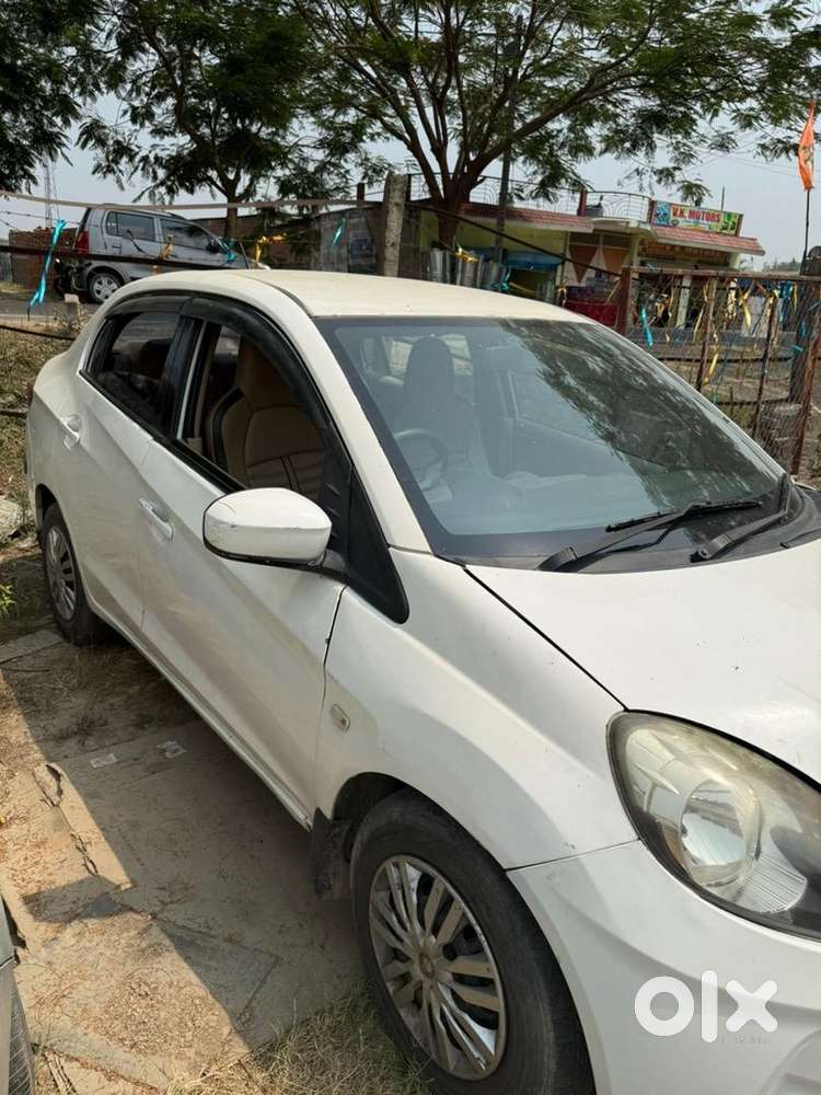 Honda Amaze 2014 Diesel Well Maintained