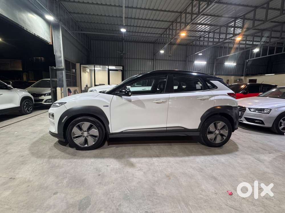 Hyundai Kona Electric Premium Dual Tone, 2019, Electric