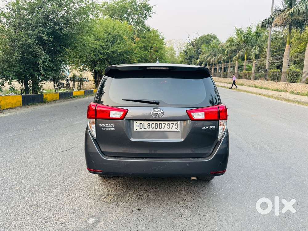 Toyota Innova Crysta 2.4 G Mt, 2022, Diesel
