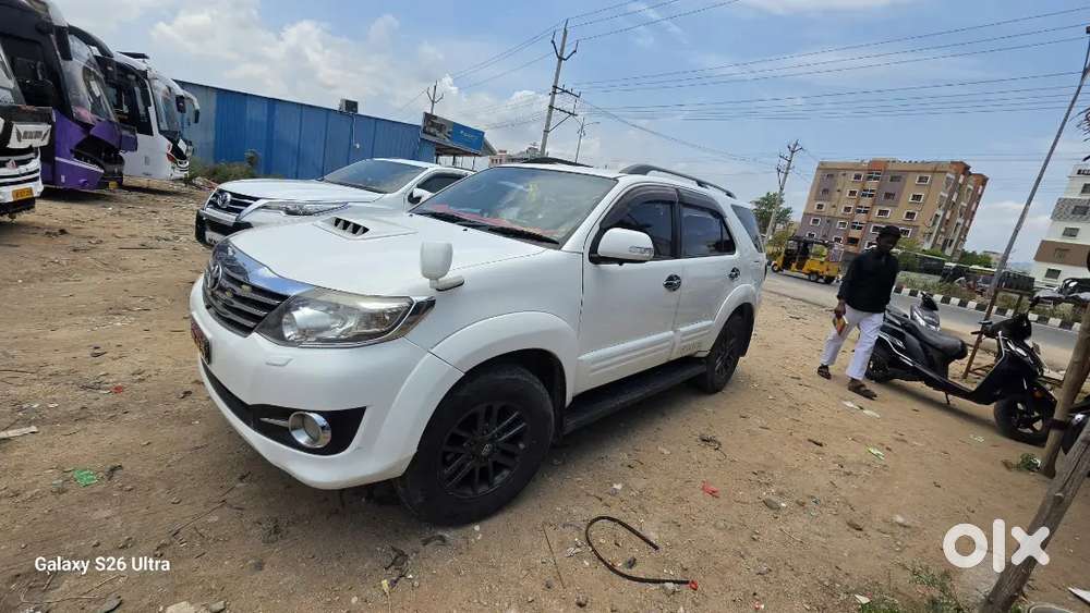Toyota Fortuner Automatic 2016 Diesel 175000 Km Driven