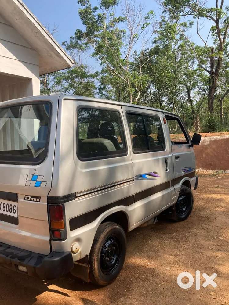 Maruti Suzuki Omni 2016 Petrol Well Maintained