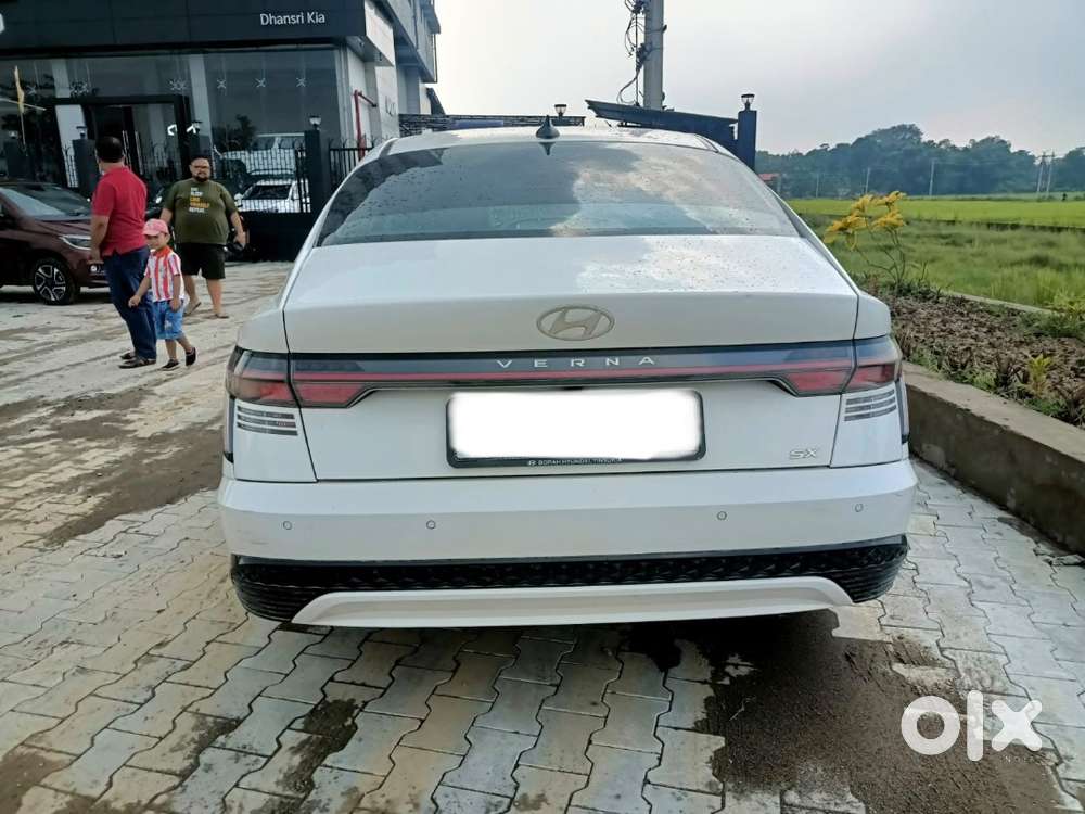 Hyundai Verna 2023