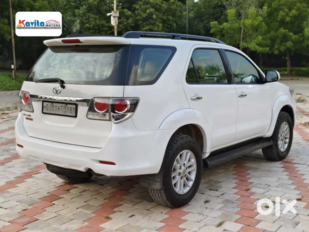 Toyota Fortuner 4x2 At, 2014, Diesel
