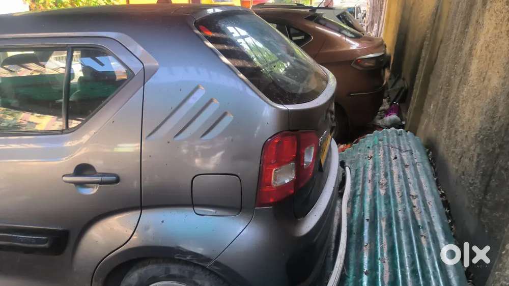 Ignis White Num Plate Liye The Fir 3 Month Pehele Hi Pila Num Krwaye H