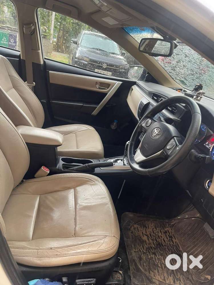 Toyota Corolla Altis 2016 Petrol Well Maintained