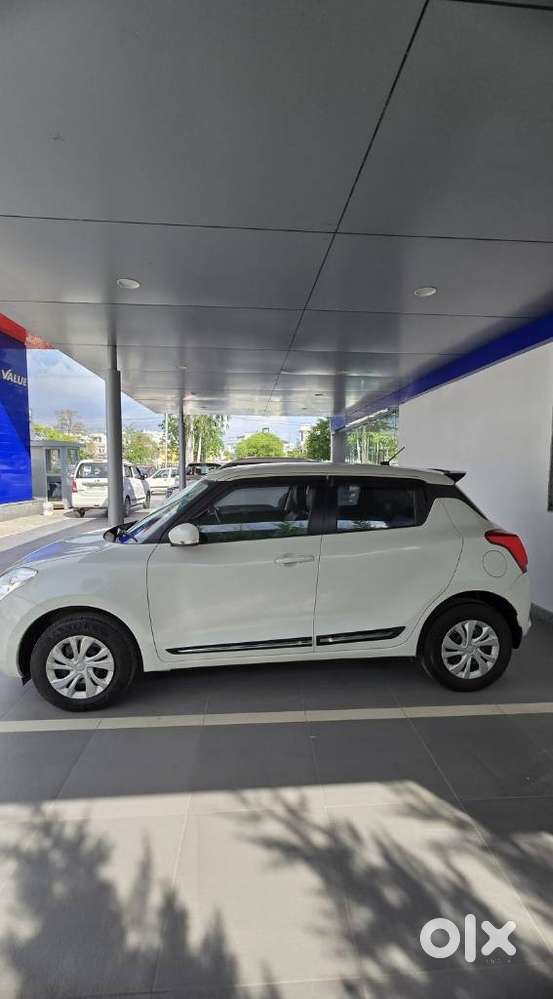 Maruti Suzuki Swift Vxi 1.2 Abs Bs-iv, 2023, Petrol