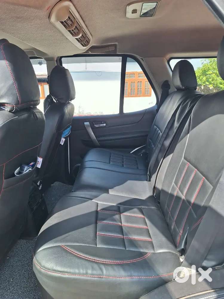 Tata Safari Strome Ex