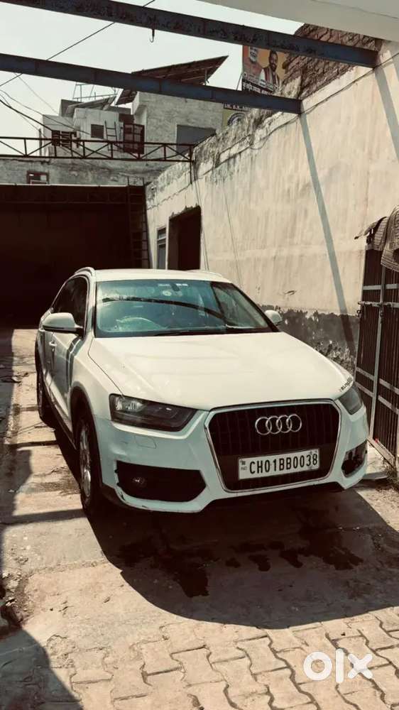 Audi Q3 2015 Diesel 120000 Km Driven