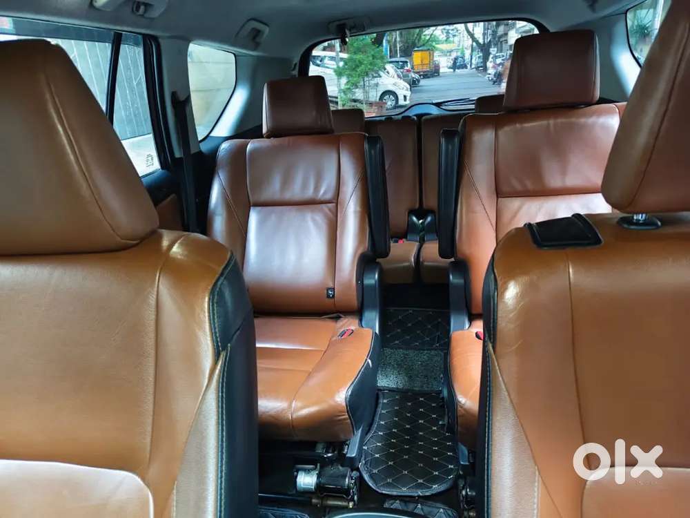 Toyota Innova Crysta 2016