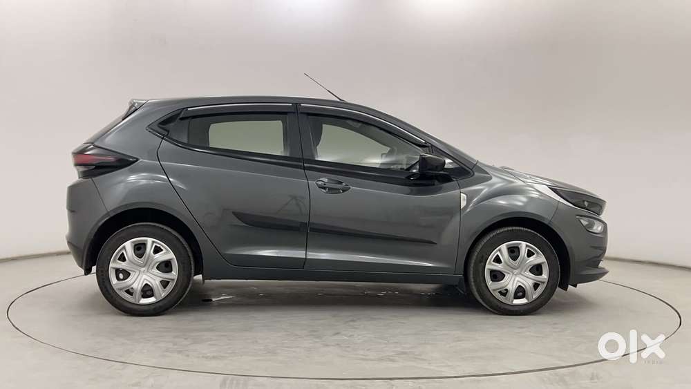 Tata Altroz 1.2 Xt, 2023, Petrol