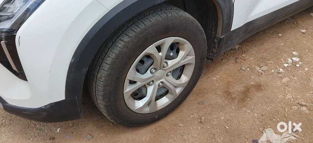 Kia Sonet G 2026 Manual 4200 Km Driven