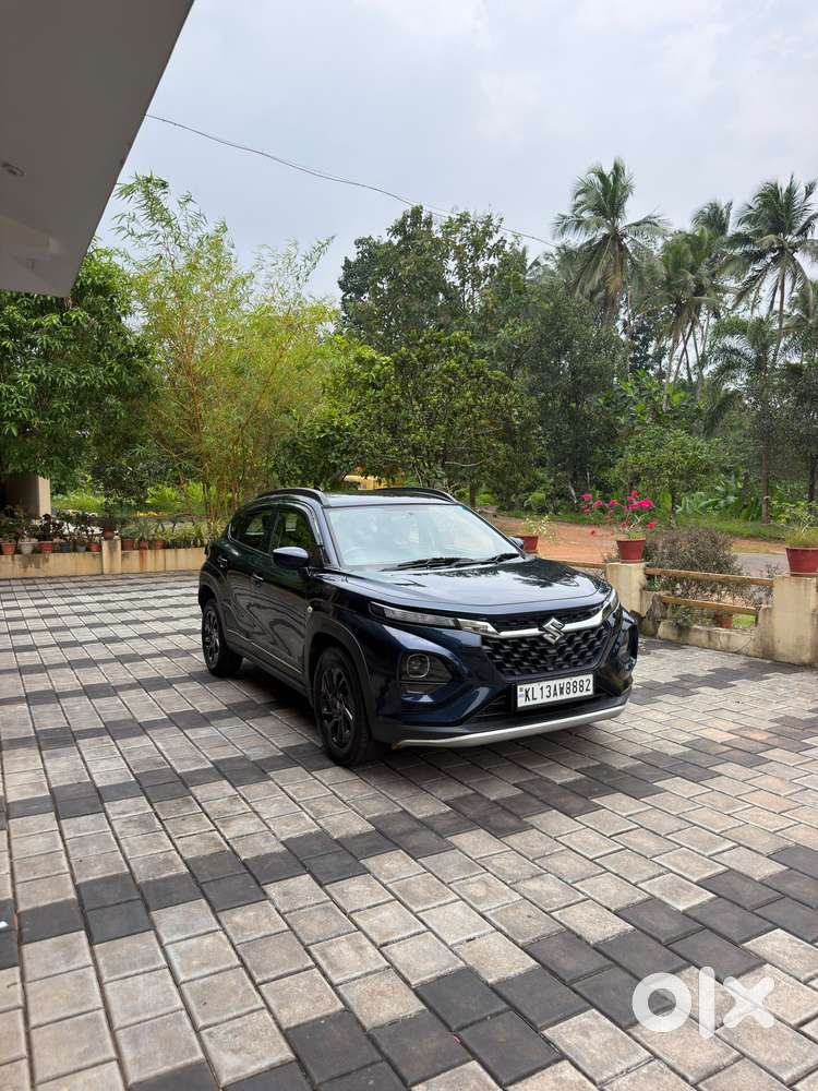 Maruti Suzuki Fronx Sigma 1.2l Mt, 2023, Petrol