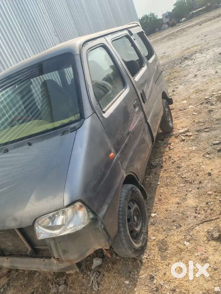 Maruti Suzuki Eeco 2015 Petrol 100000 Km Driven