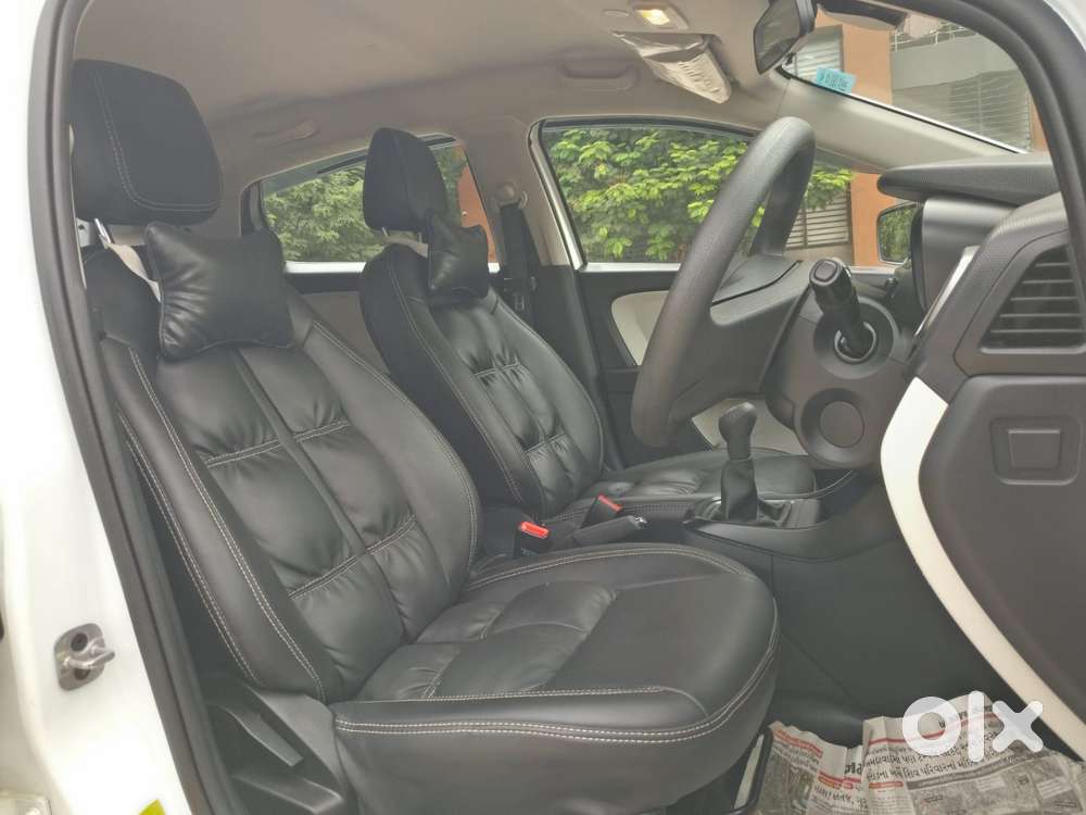 Tata Altroz, 2022, Petrol