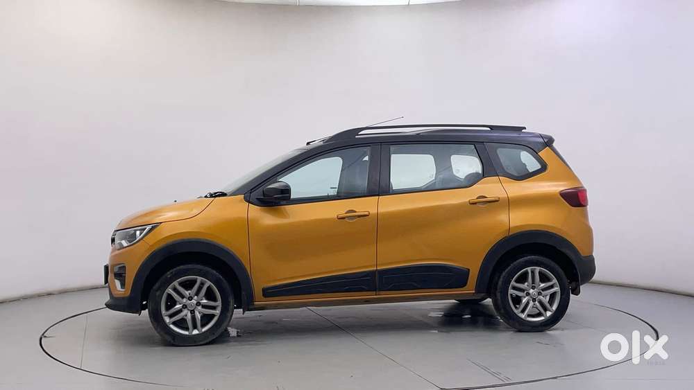 Renault Triber 1.0 Rxz Dual Tone, 2021, Petrol