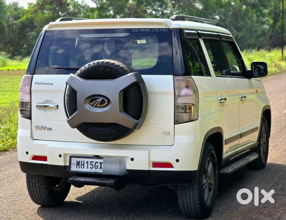 Mahindra Tuv 300 T10, 2020, Diesel