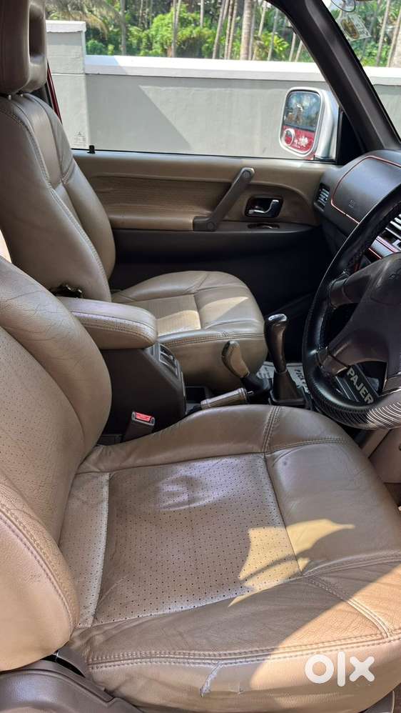 Mitsubishi Pajero Diesel 2011 Well Maintained With Excellent Condition