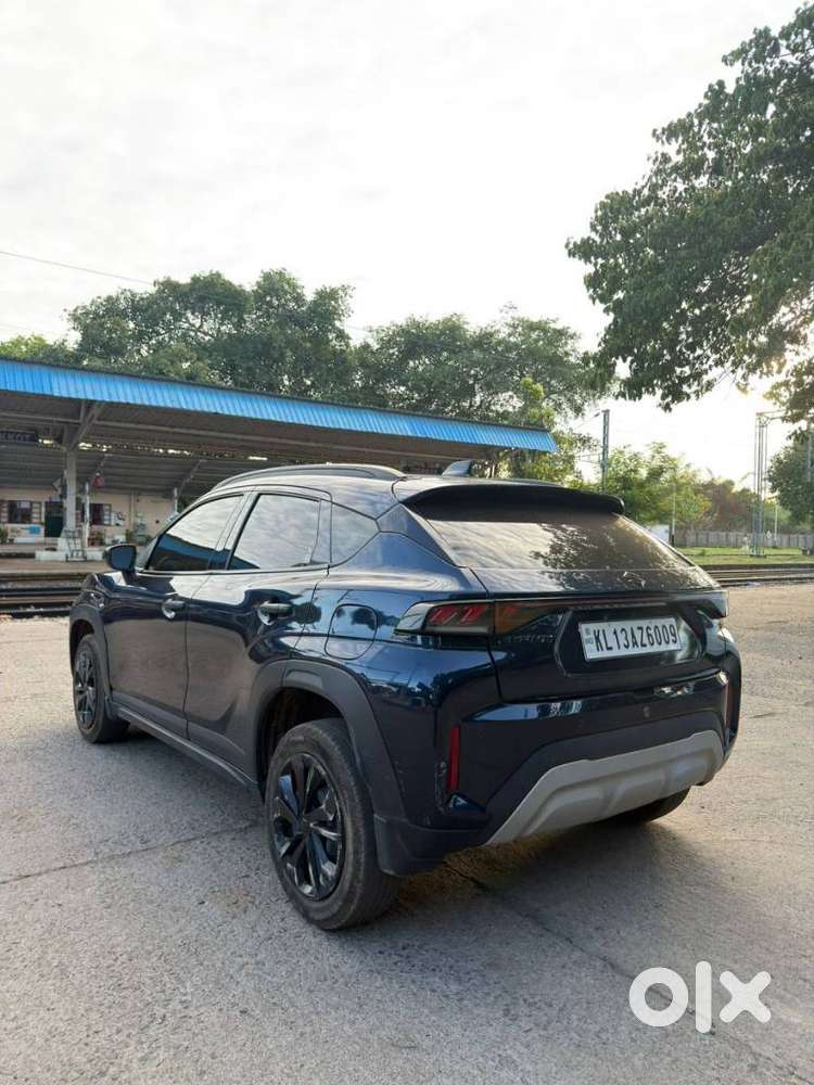 Maruti Suzuki Fronx Sigma 1.2 Mt, 2024, Petrol