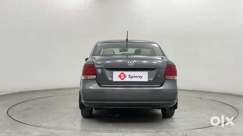 Volkswagen Vento 2010-2013 Petrol Highline, 2014, Petrol