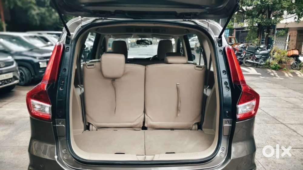 Maruti Suzuki Ertiga Vxi At, 2019, Petrol