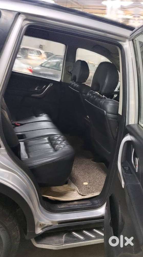 Mahindra Xuv500 W7, 2019, Diesel