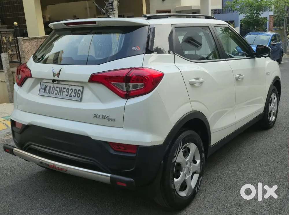 Mahindra Xuv300 W6 Diesel Manual With Sunroof,2022