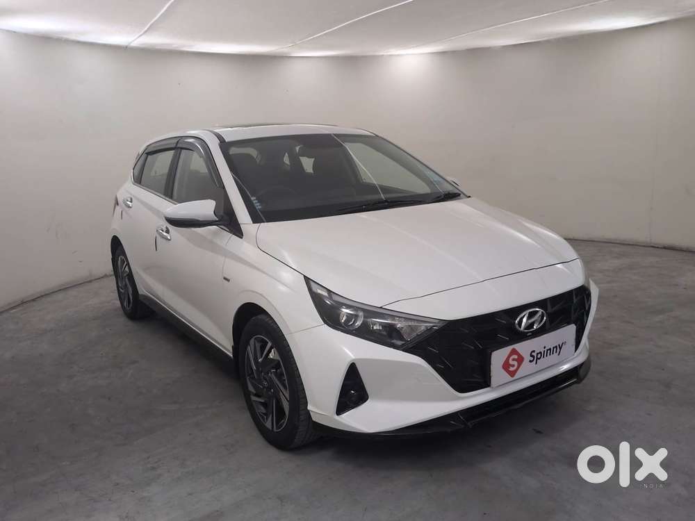 Hyundai New I20 1.2 Asta (o) Ivt, 2023, Petrol