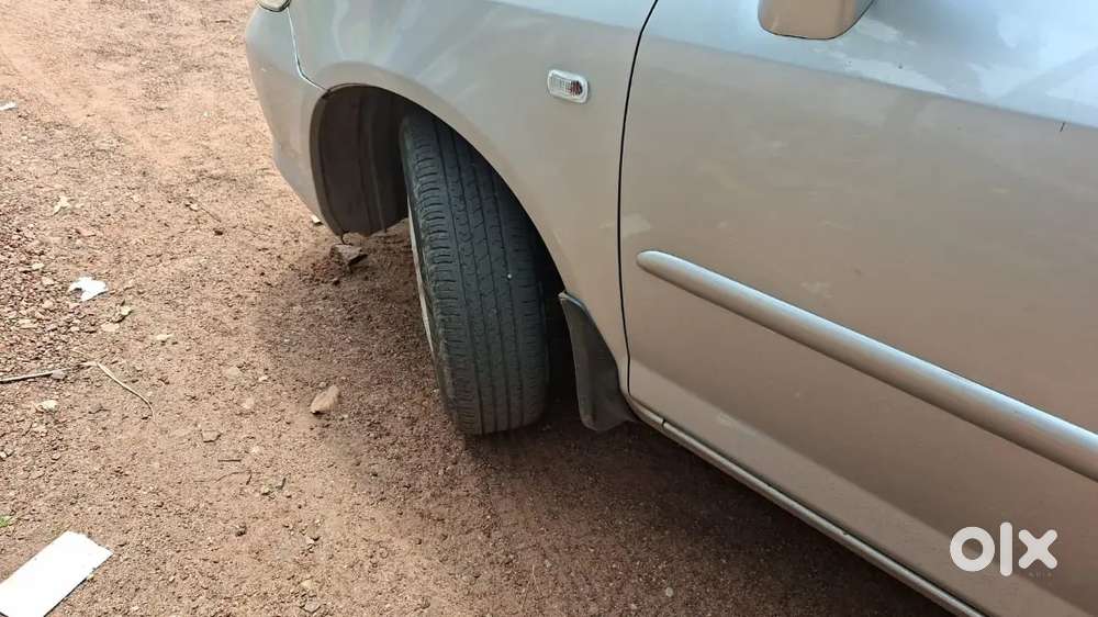 Honda City Zx 2005 Petrol Well Maintained( December)