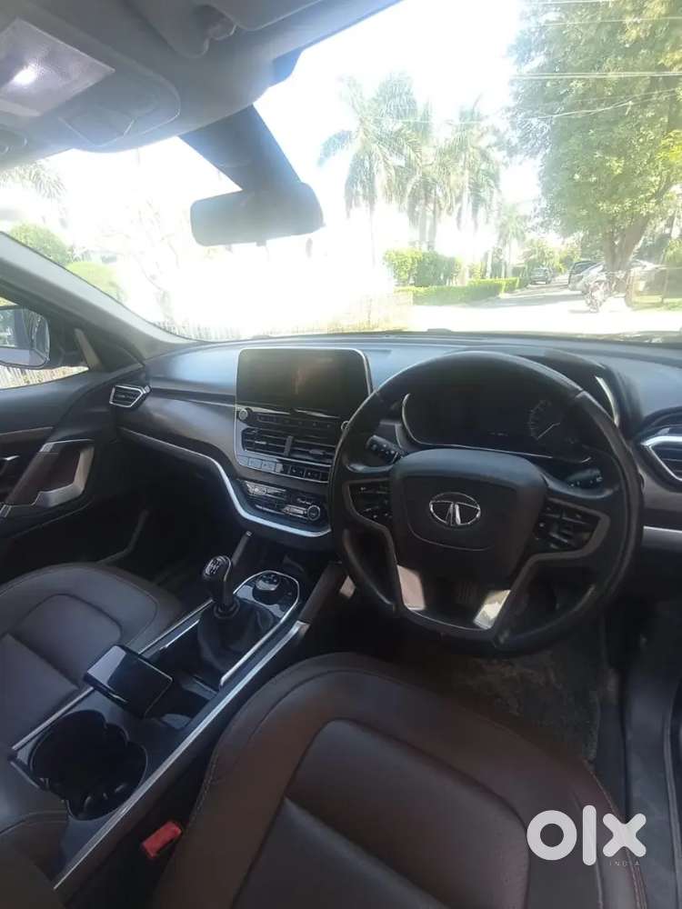 Tata Harrier 2019 Diesel Well Maintained.