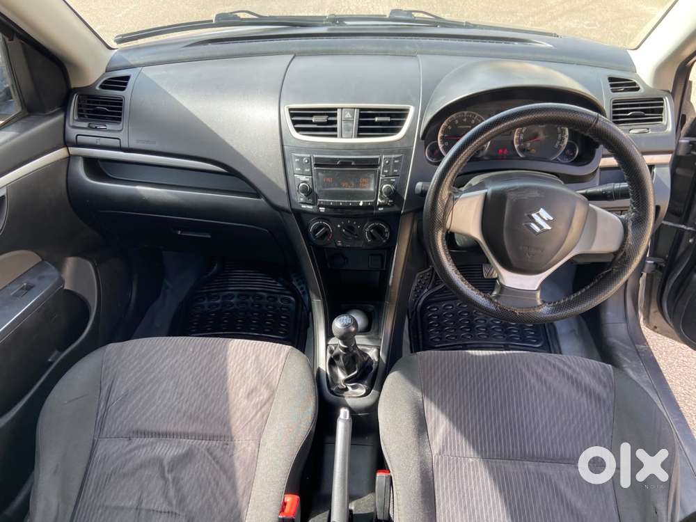 Maruti Suzuki Swift Vxi With Abs, 2015, Petrol