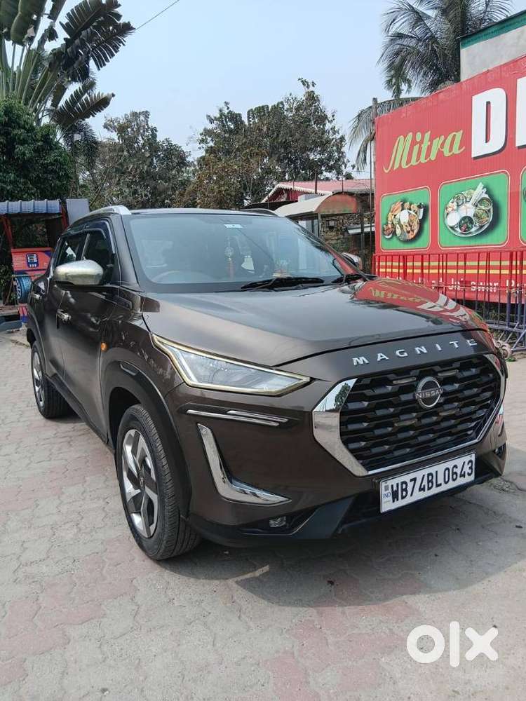 Nissan Magnite 1.0 Xv, 2022, Petrol