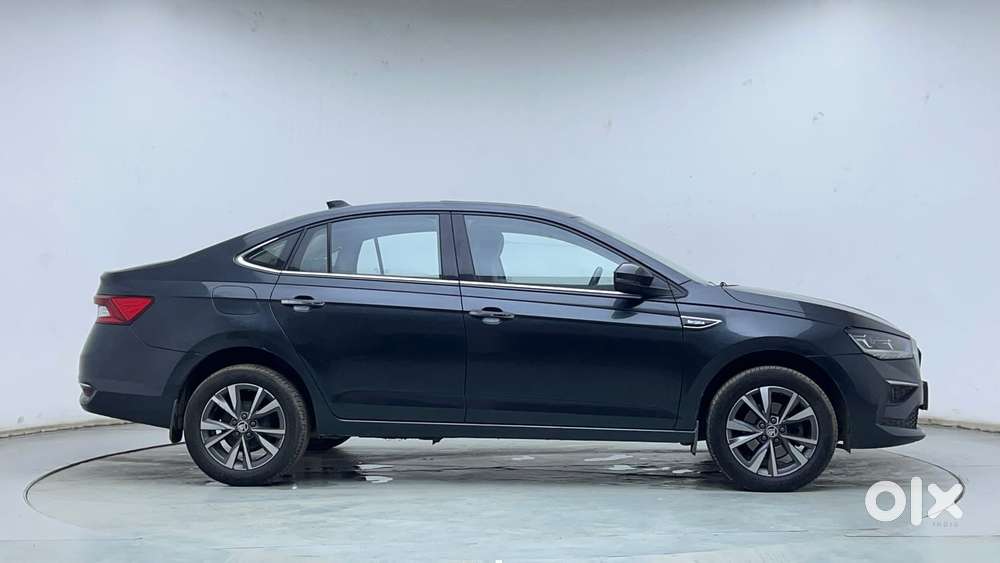 Skoda Slavia Style 1.0l Tsi At, 2023, Petrol