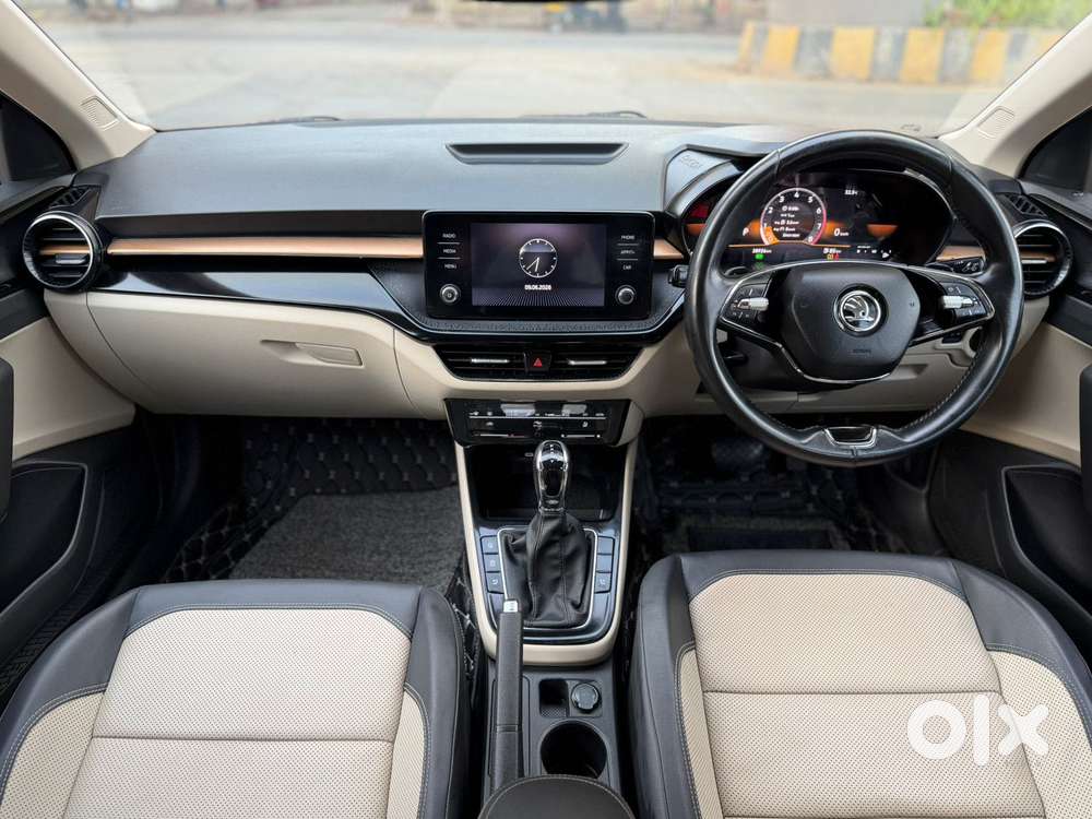 Skoda Slavia 1.5 Tsi Style At, 2023, Petrol