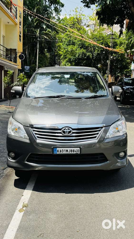 Toyota Innova 2.5 V 7 Str, 2013, Diesel