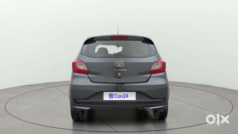 Tata Tiago 1.2 Revotron Xt, 2022, Petrol