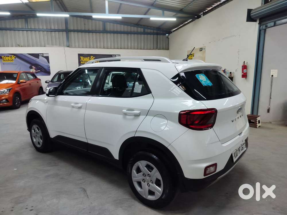 Hyundai Venue S, 2019, Petrol
