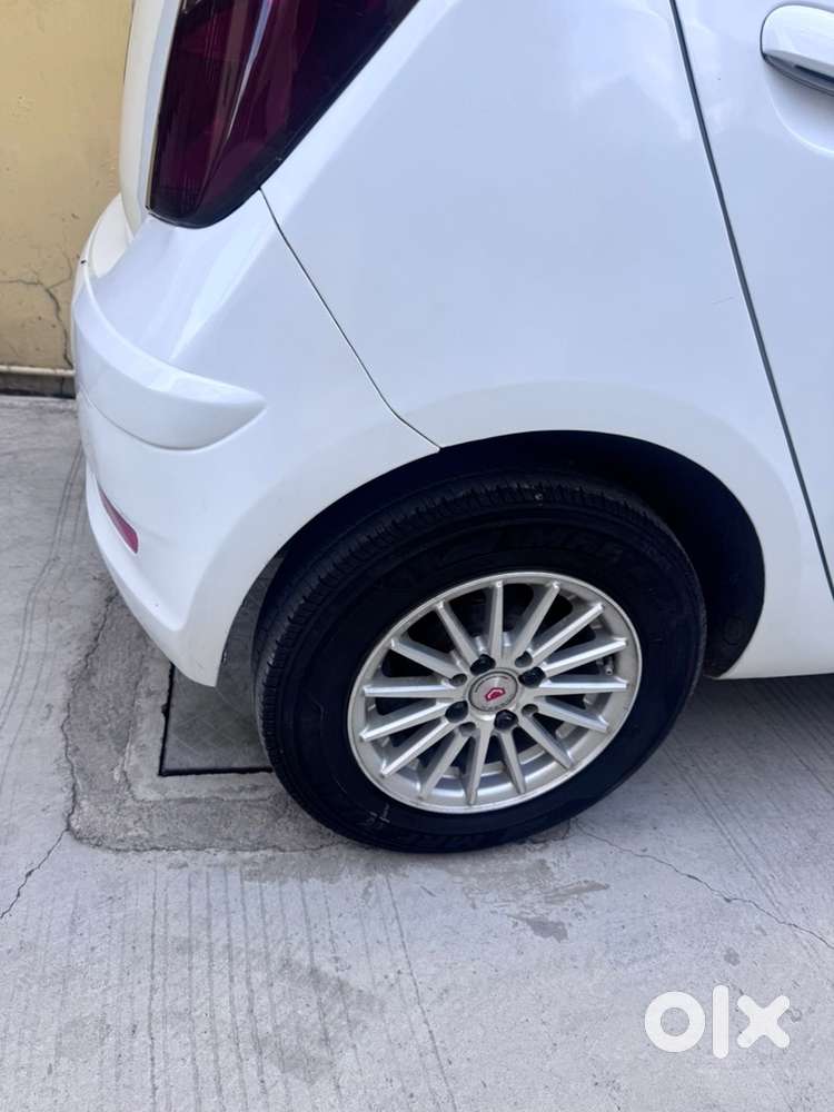 Hyundai I10 Sportz 2012