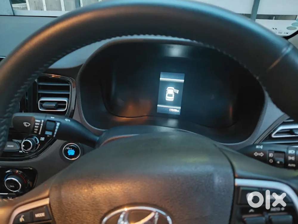 Hyundai Verna 2022 Petrol 17500 Km Driven